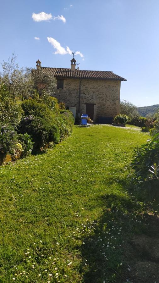 Il Casale Di Fiore Cannara Eksteriør bilde