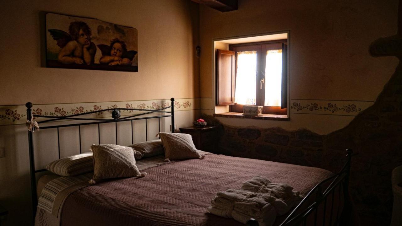 Il Casale Di Fiore Cannara Eksteriør bilde