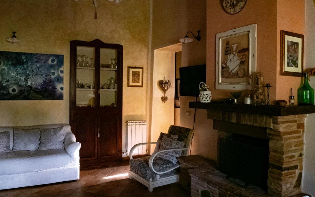 Il Casale Di Fiore Cannara Eksteriør bilde