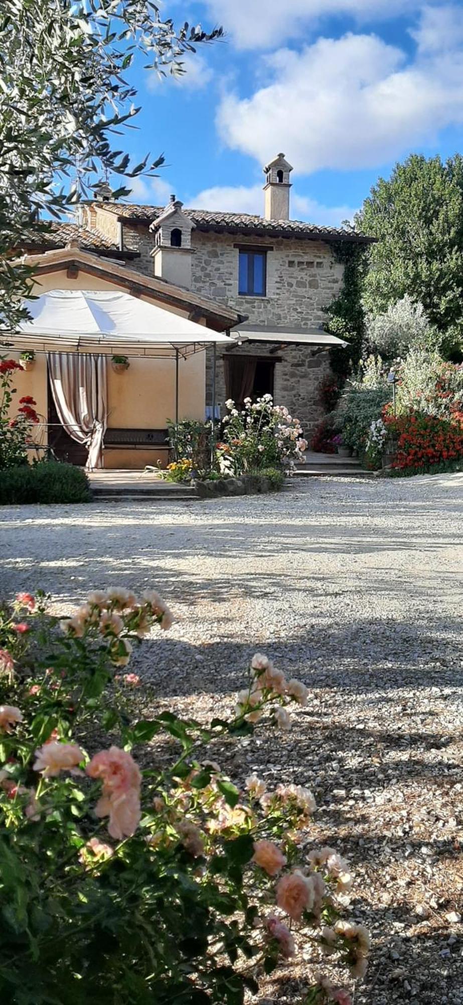 Il Casale Di Fiore Cannara Eksteriør bilde