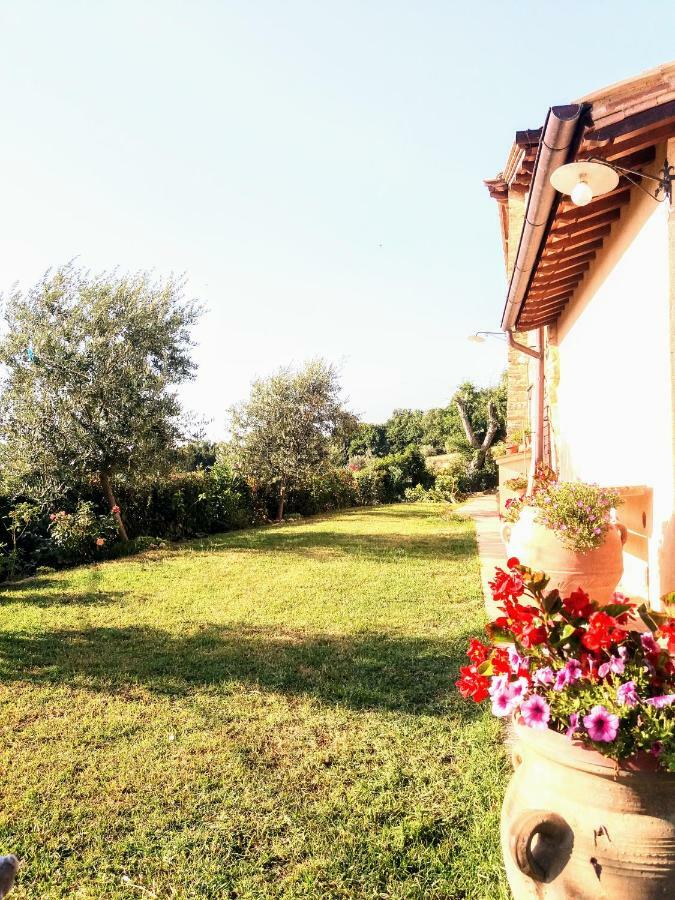 Il Casale Di Fiore Cannara Eksteriør bilde